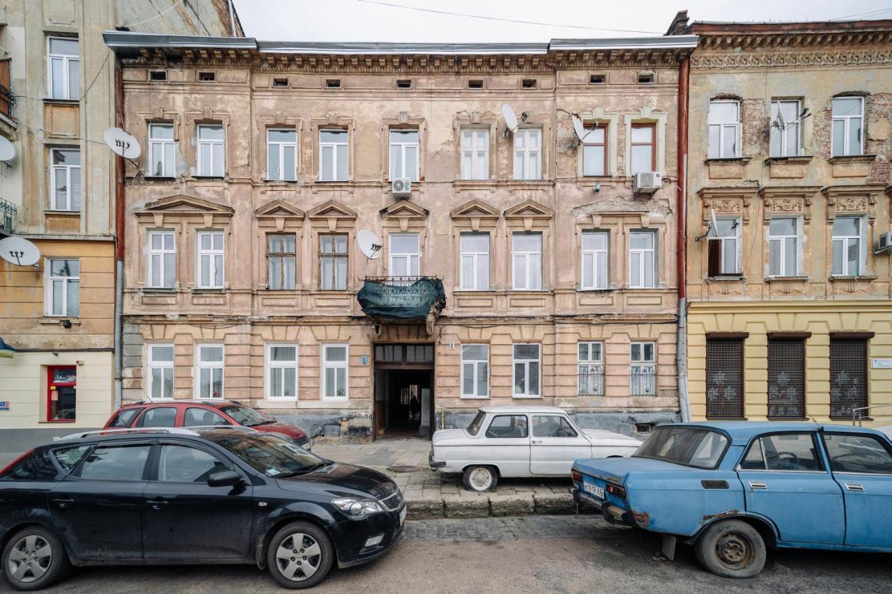 Inshiapartments On Teodora Square Lviv Exteriör bild